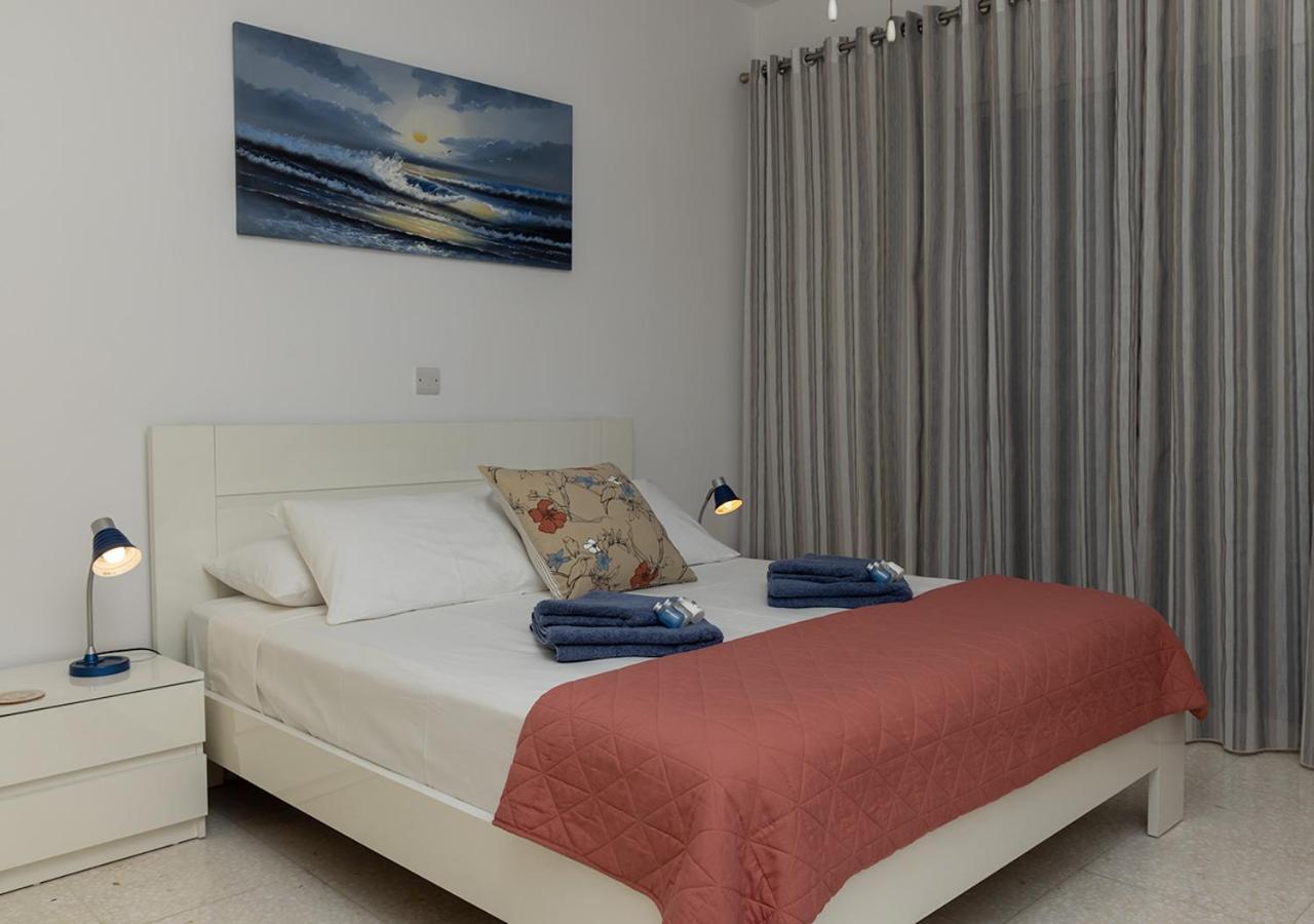 105 Kings Palace - Fabulous 2 Bed, 2 Bath, Large Patio With Garden - Sea Views Pafos Zewnętrze zdjęcie