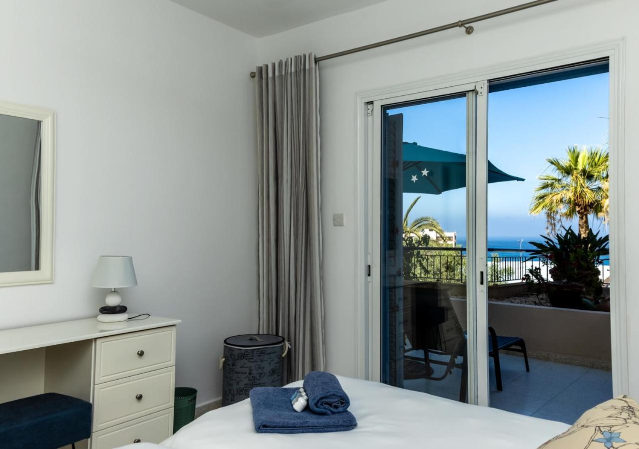 105 Kings Palace - Fabulous 2 Bed, 2 Bath, Large Patio With Garden - Sea Views Pafos Zewnętrze zdjęcie
