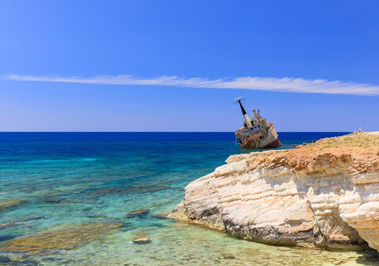 105 Kings Palace - Fabulous 2 Bed, 2 Bath, Large Patio With Garden - Sea Views Pafos Zewnętrze zdjęcie