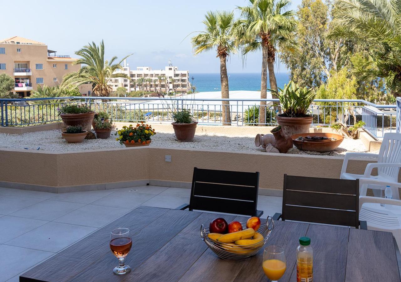 105 Kings Palace - Fabulous 2 Bed, 2 Bath, Large Patio With Garden - Sea Views Pafos Zewnętrze zdjęcie