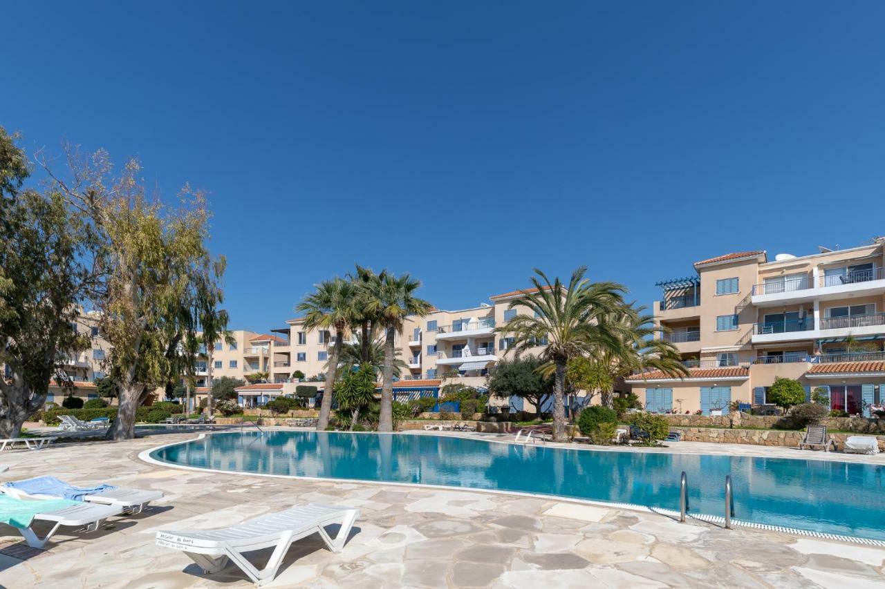 105 Kings Palace - Fabulous 2 Bed, 2 Bath, Large Patio With Garden - Sea Views Pafos Zewnętrze zdjęcie