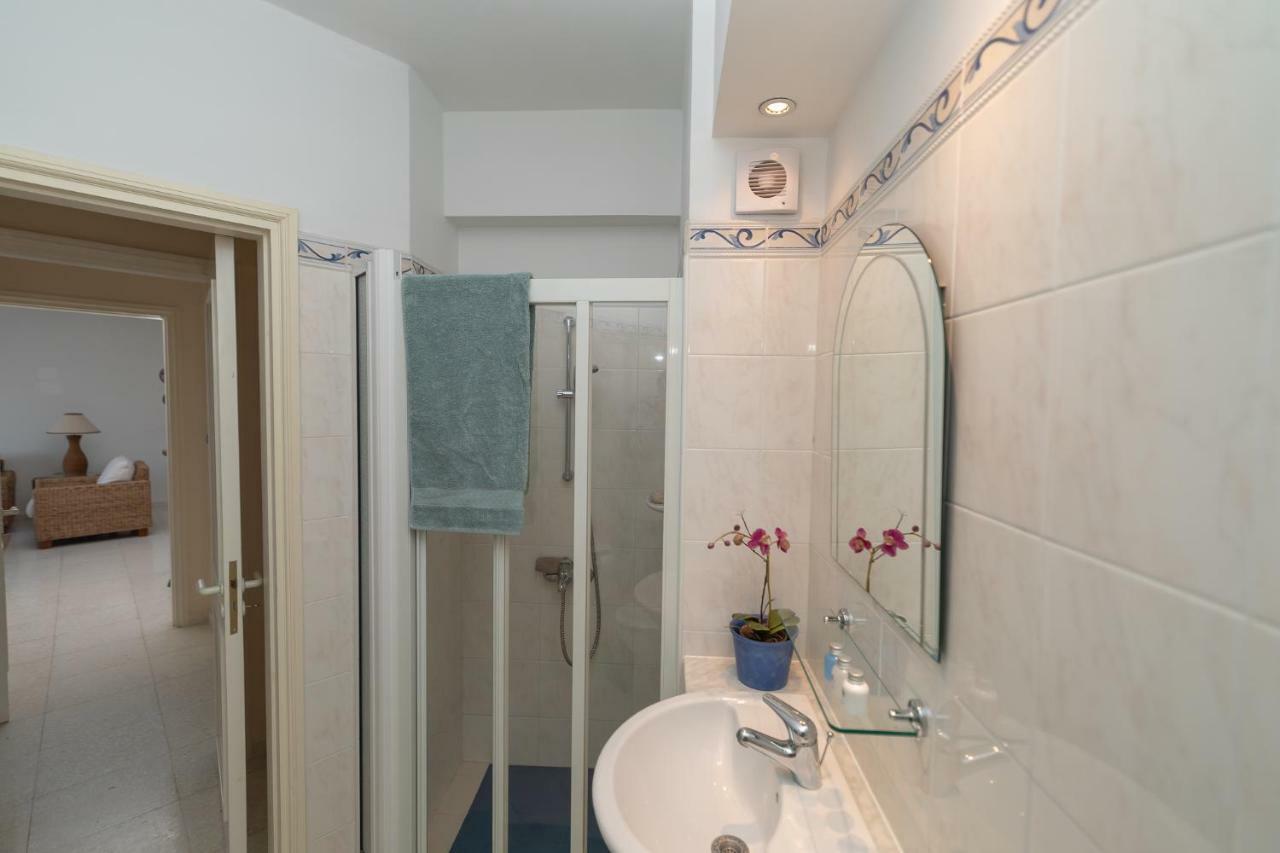 105 Kings Palace - Fabulous 2 Bed, 2 Bath, Large Patio With Garden - Sea Views Pafos Zewnętrze zdjęcie